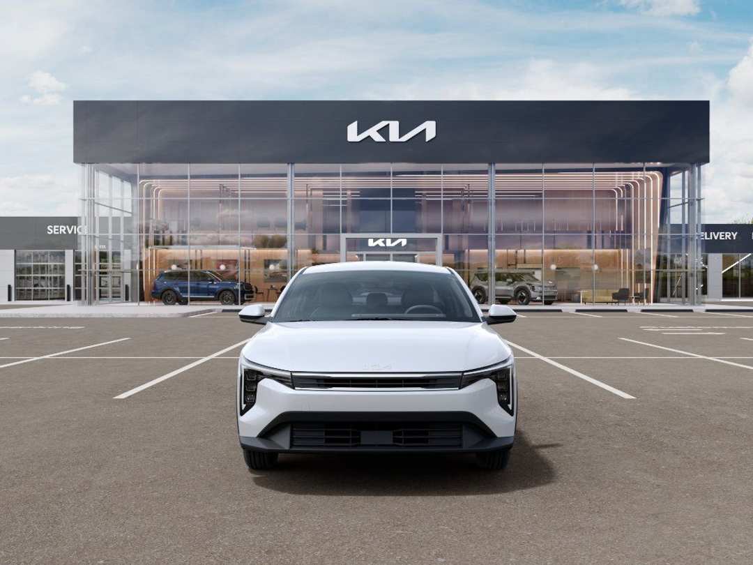 2026 Kia K4 LXS - Image 2