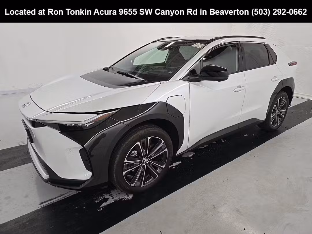 2023 Toyota Bz4X Limited - Image 3