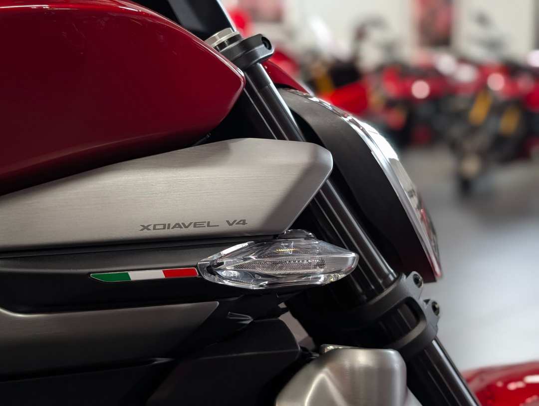 2026 Ducati Xdiavel V4 - Image 3