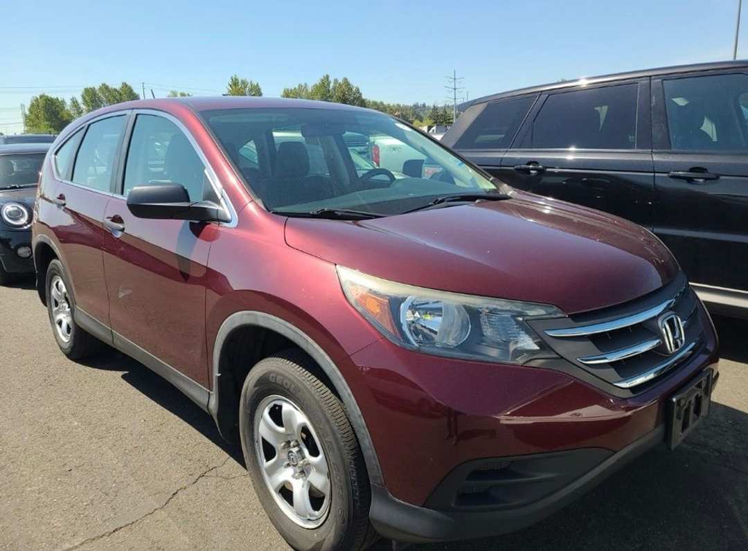 2013 Honda CR-V LX - Image 2
