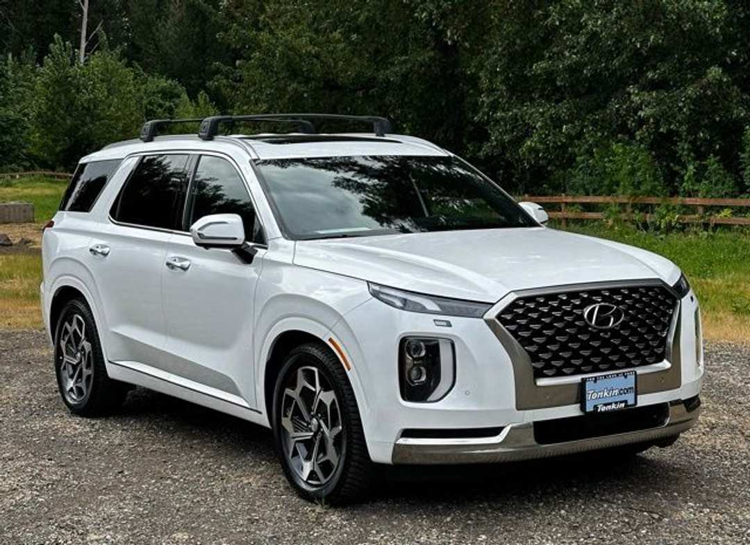 2022 Hyundai Palisade Calligraphy - Image 2