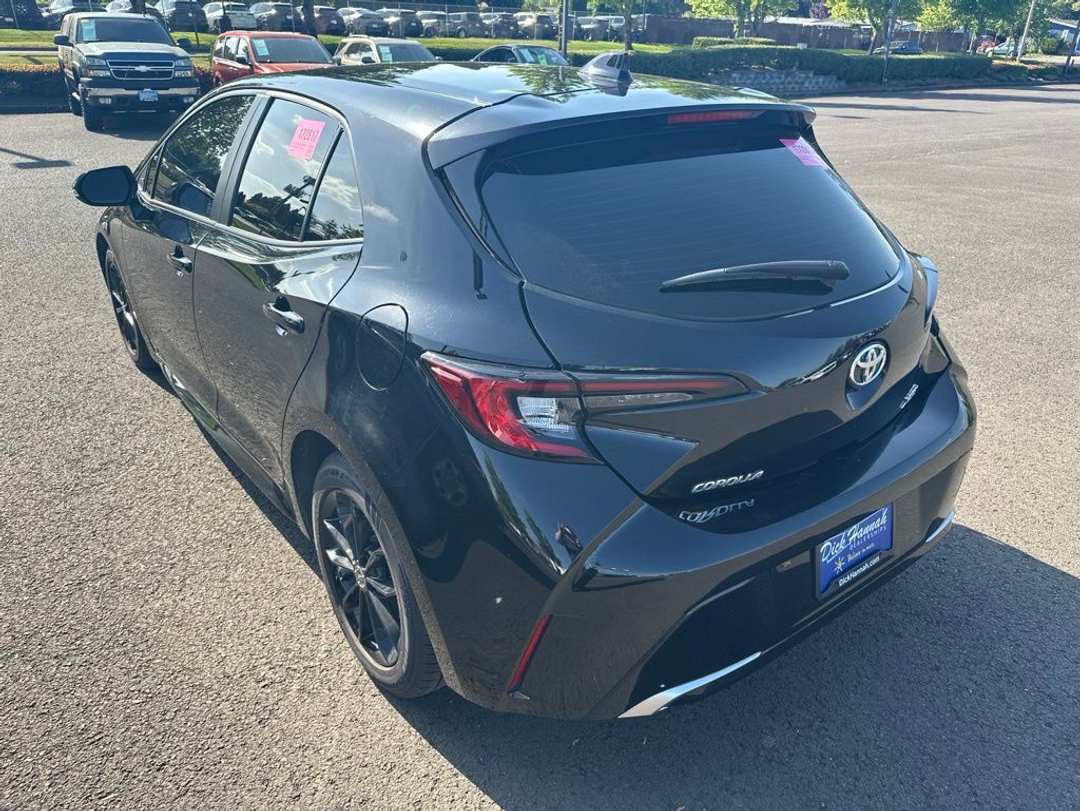 2024 Toyota Corolla XSE - Image 3