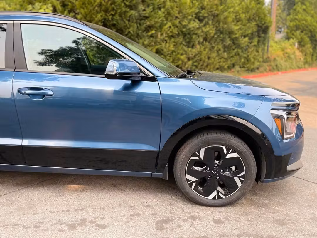 2023 Kia Niro Ev Wind - Image 2