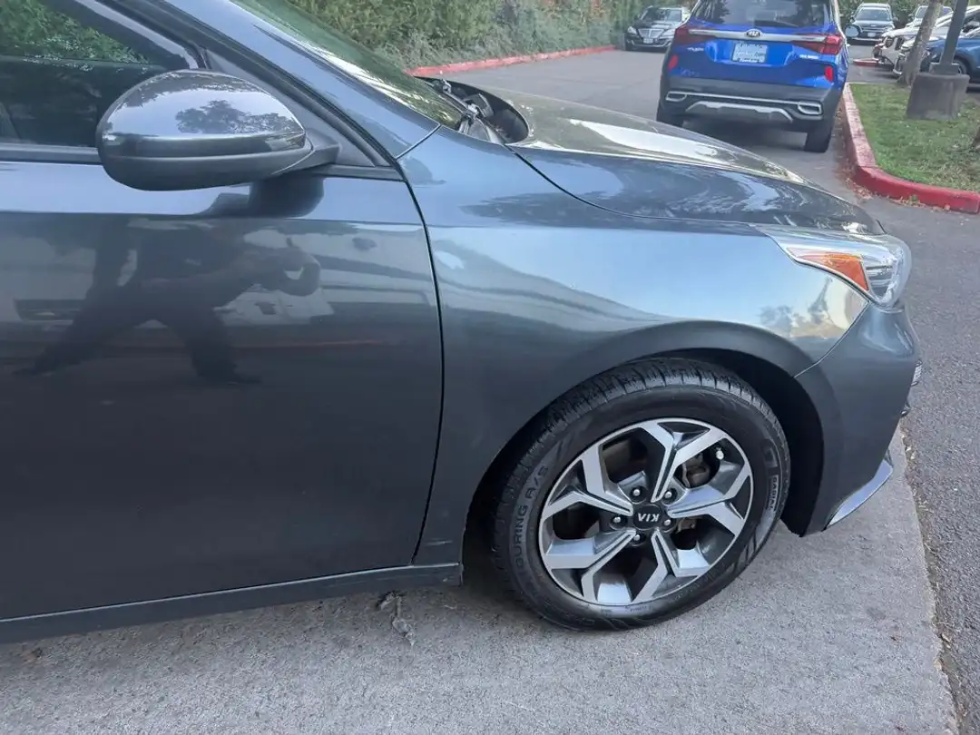 2021 Kia Forte LXS - Image 3