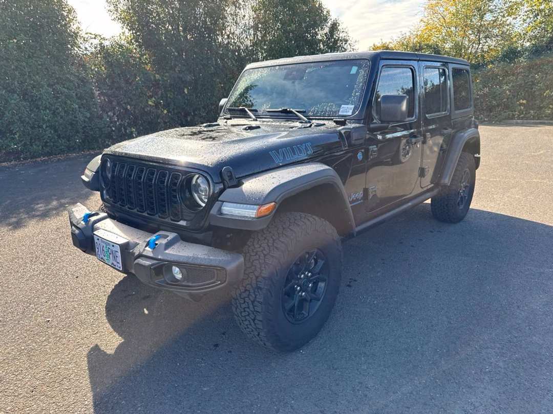 2024 Jeep Wrangler Willys 4xe - Image 3