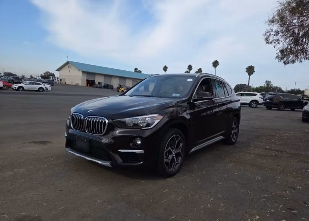 2019 BMW X1 sDrive28i - Image 2