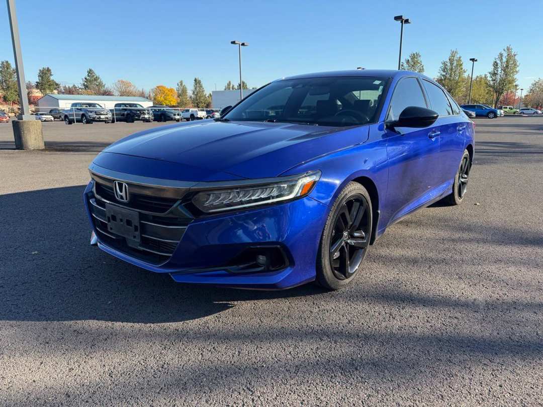 2021 Honda Accord Sport - Image 3
