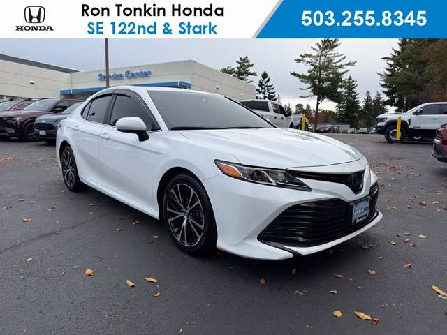 2019 Toyota Camry LE