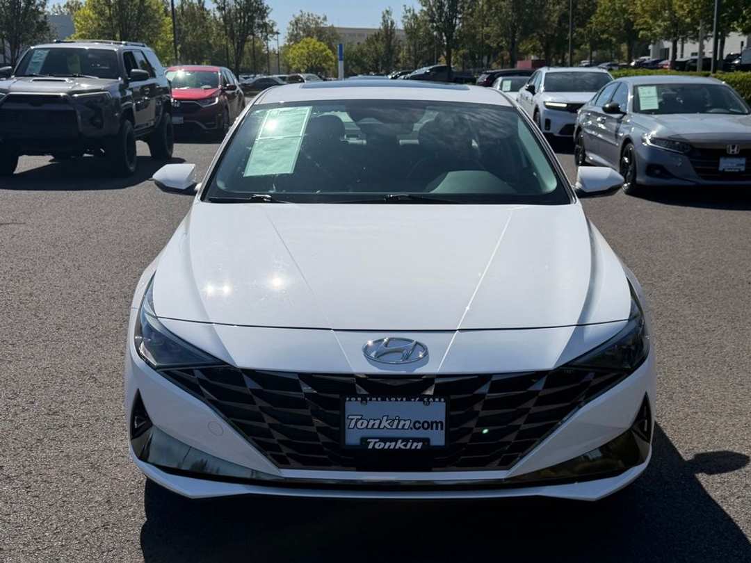 2023 Hyundai Elantra Hybrid Limited - Image 3