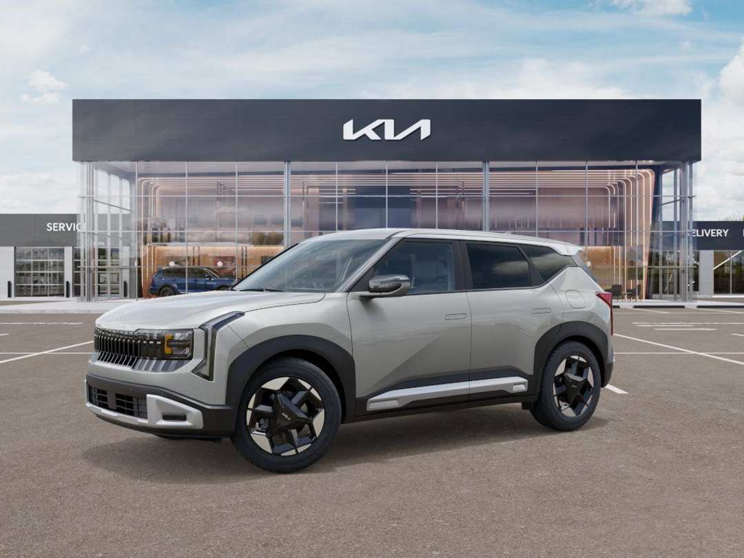 2027 Kia Seltos S - Image 3