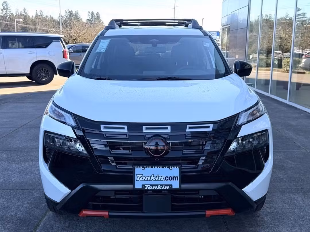 2026 Nissan Rogue Rock Creek - Image 3