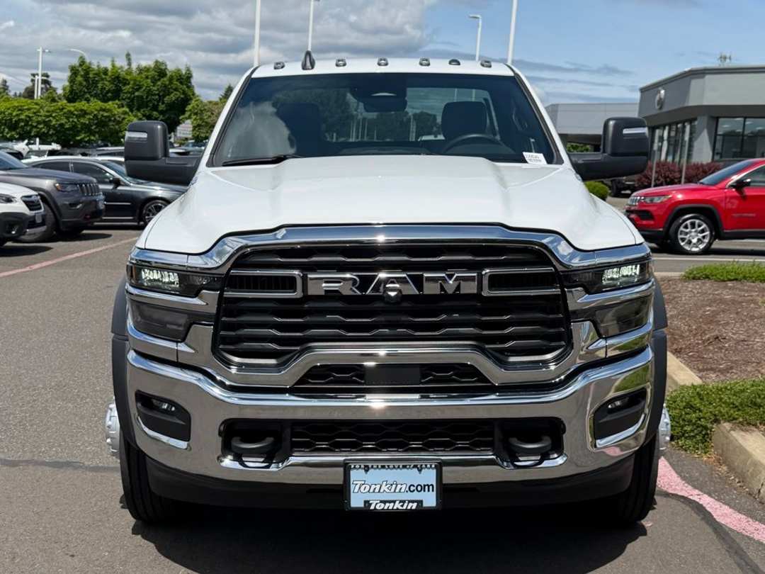 2026 Ram 5500Hd Tradesman - Image 3