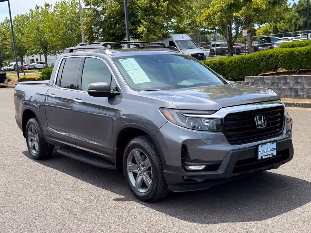 2022 Honda Ridgeline RTLE - Image 2