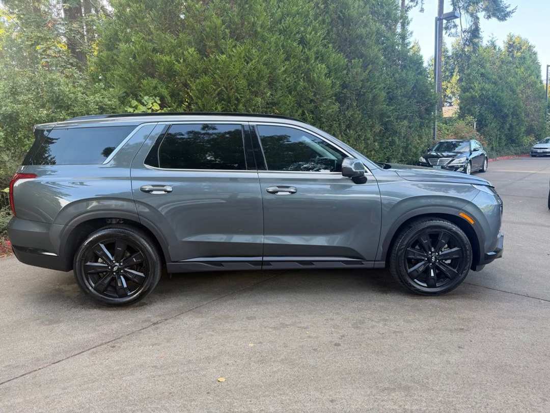 2025 Hyundai Palisade XRT - Image 2