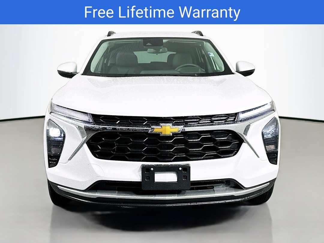 2026 Chevrolet Trax LT - Image 2