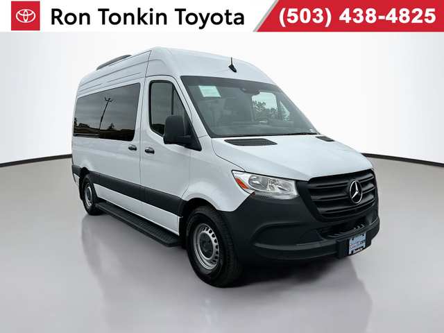 2024 Mercedes-Benz Sprinter 2500 Passenger 144 WB