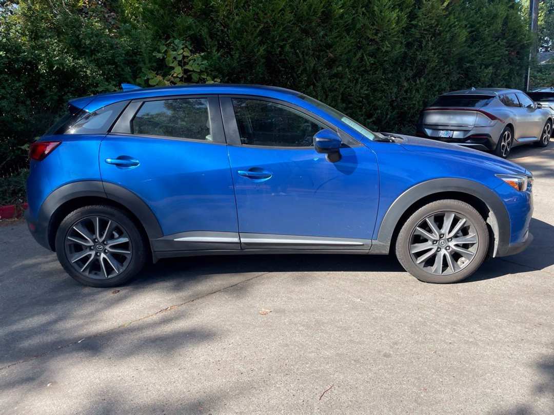 2017 MAZDA CX-3 Grand Touring - Image 3