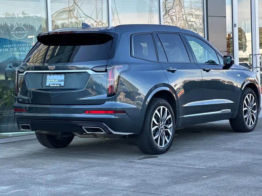 2021 Cadillac Xt6 Sport - Image 3