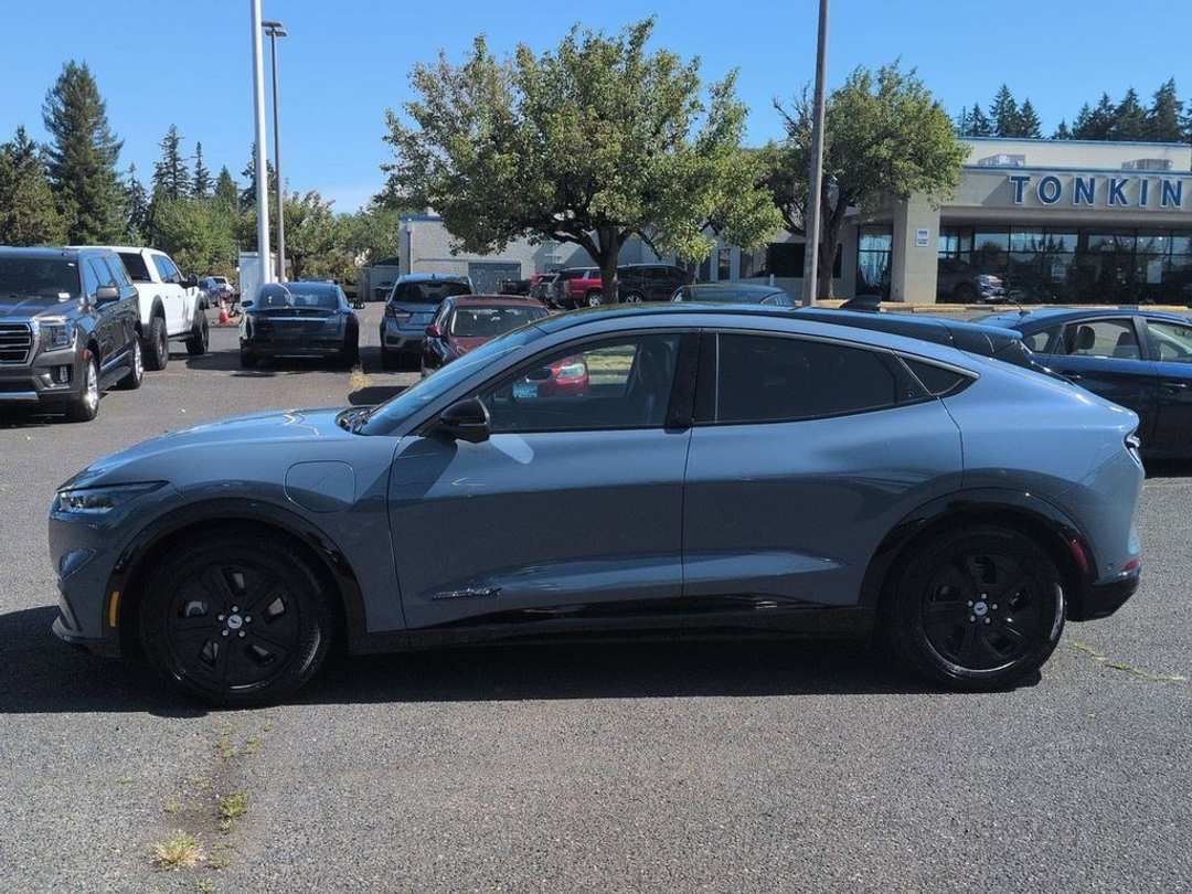 2023 Ford Mustang Mach-E California Route 1 - Image 2