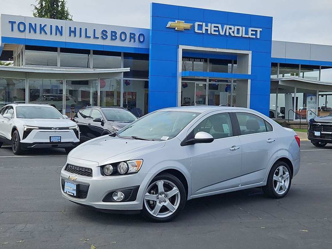 2015 Chevrolet Sonic LTZ - Image 2