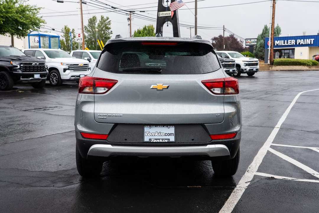 2026 Chevrolet Trailblazer LT - Image 3