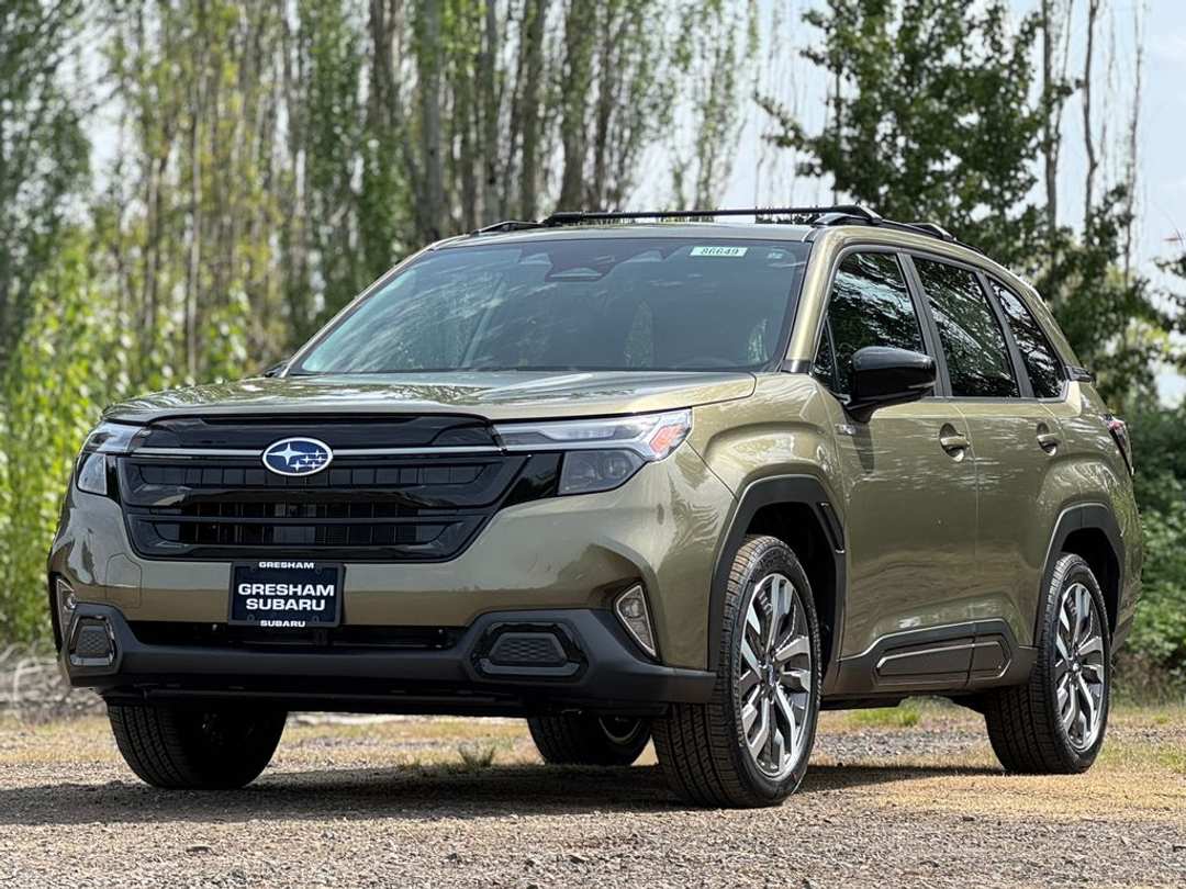 2026 Subaru Forester Touring Hybrid - Image 3