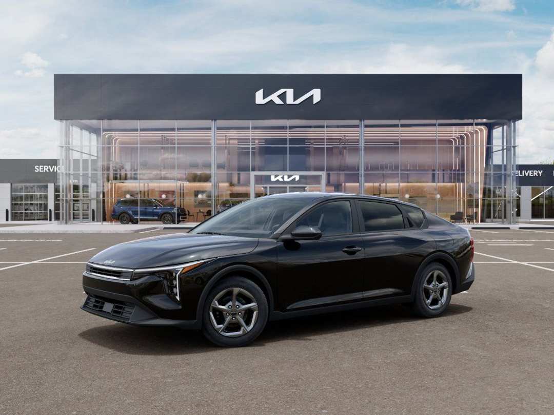 2026 Kia K4 LXS - Image 3