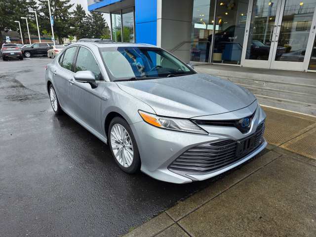 2018 Toyota Camry Hybrid XLE
