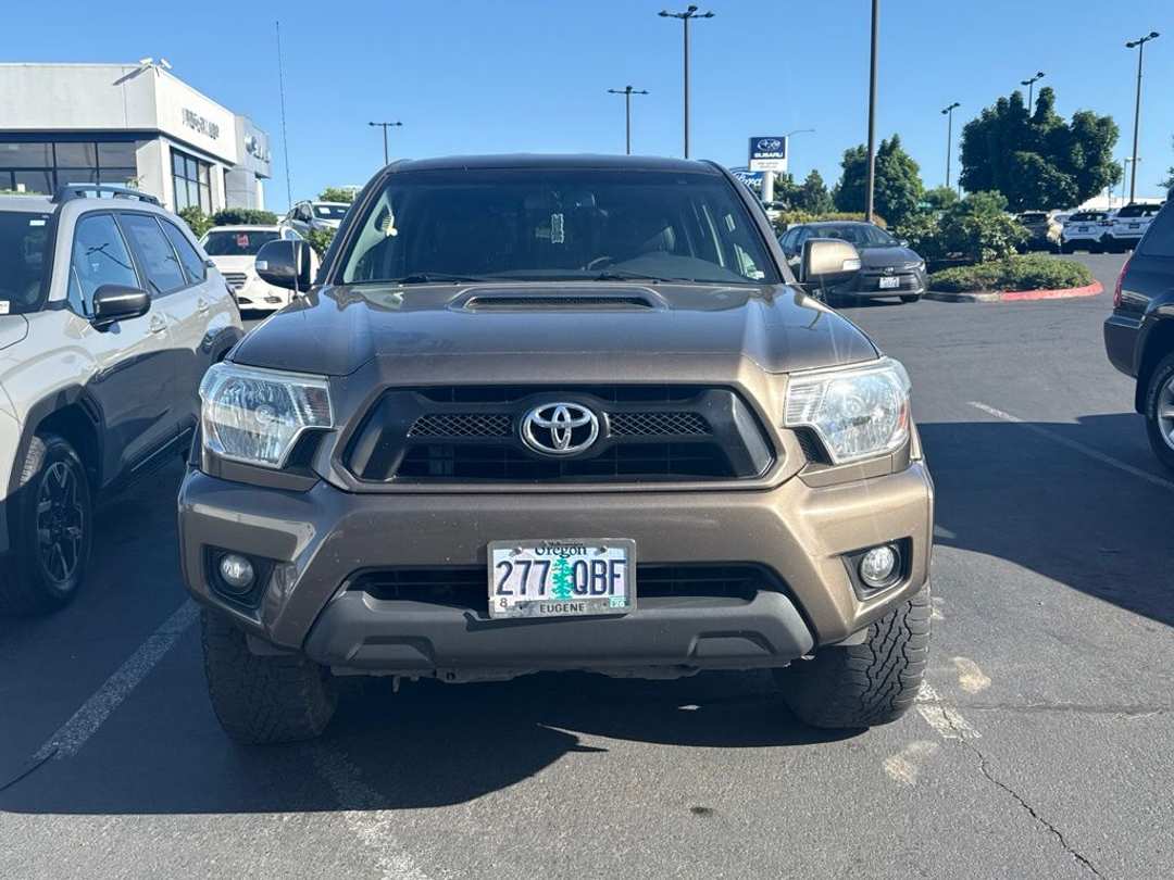2013 Toyota Tacoma Base - Image 2