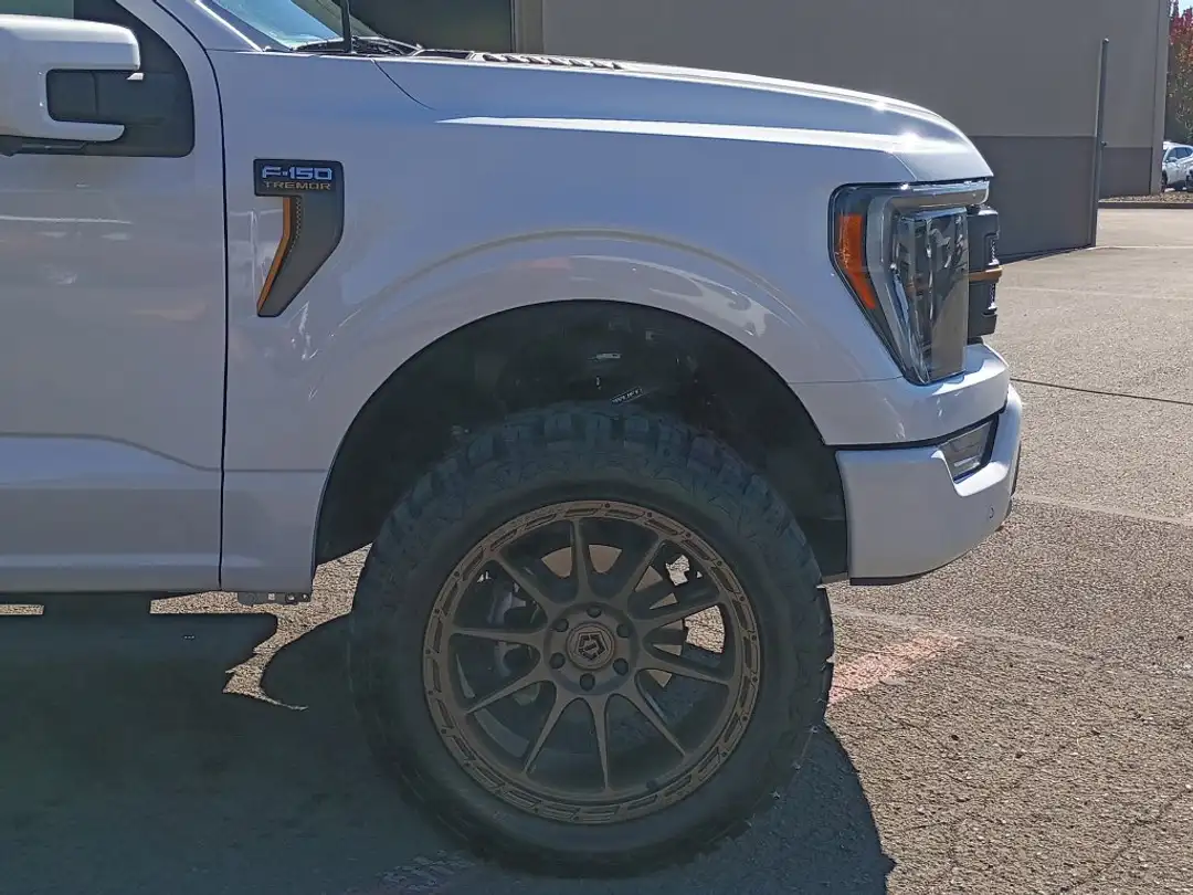 2023 Ford F-150 XL - Image 2