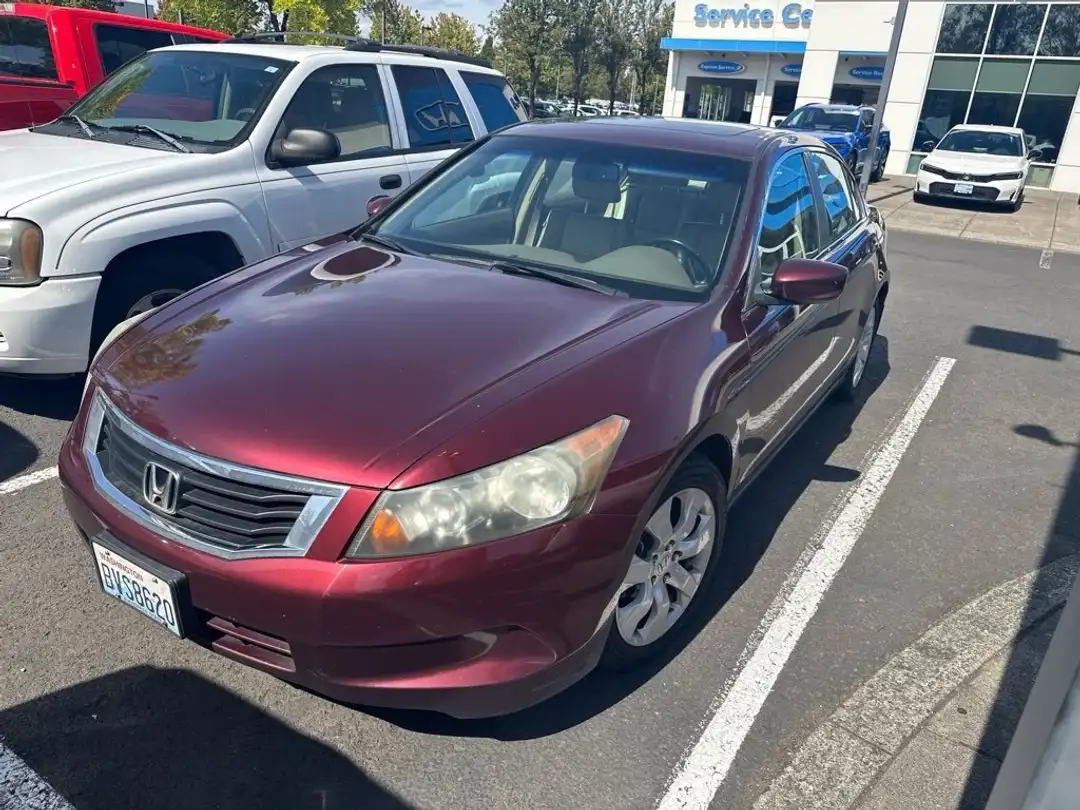 2010 Honda Accord EXL - Image 2
