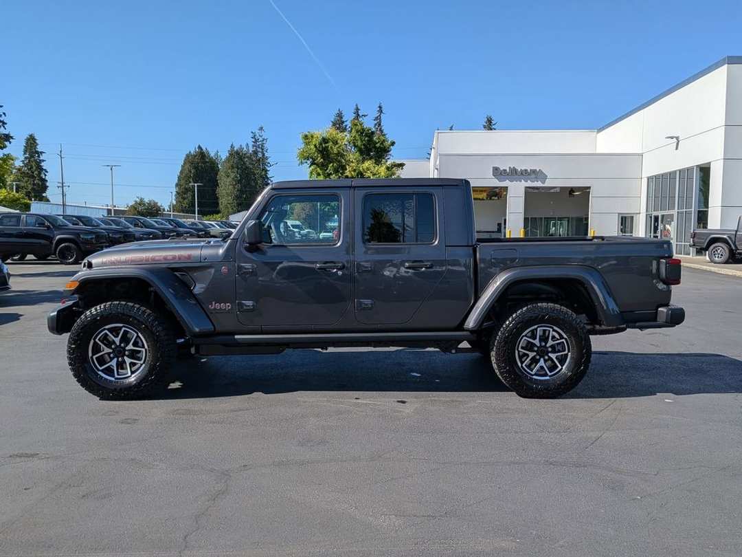 2026 Jeep Gladiator Rubicon - Image 3