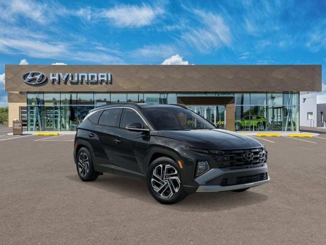 2026 Hyundai Tucson Plug-In Hybrid Limited - Image 2