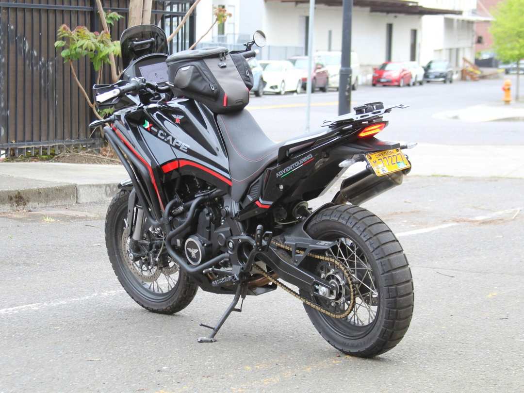 2024 Moto Morini X-Cape 650 - Image 2