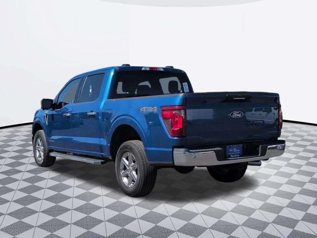 2024 Ford F-150 XLT - Image 3