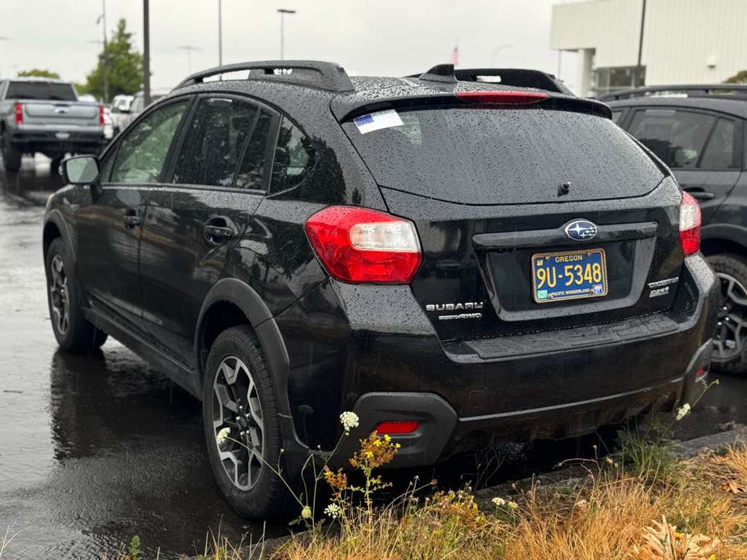 2017 Subaru Crosstrek 2.0i Limited - Image 2