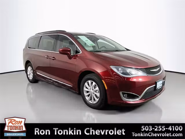 2017 Chrysler Pacifica Touring L