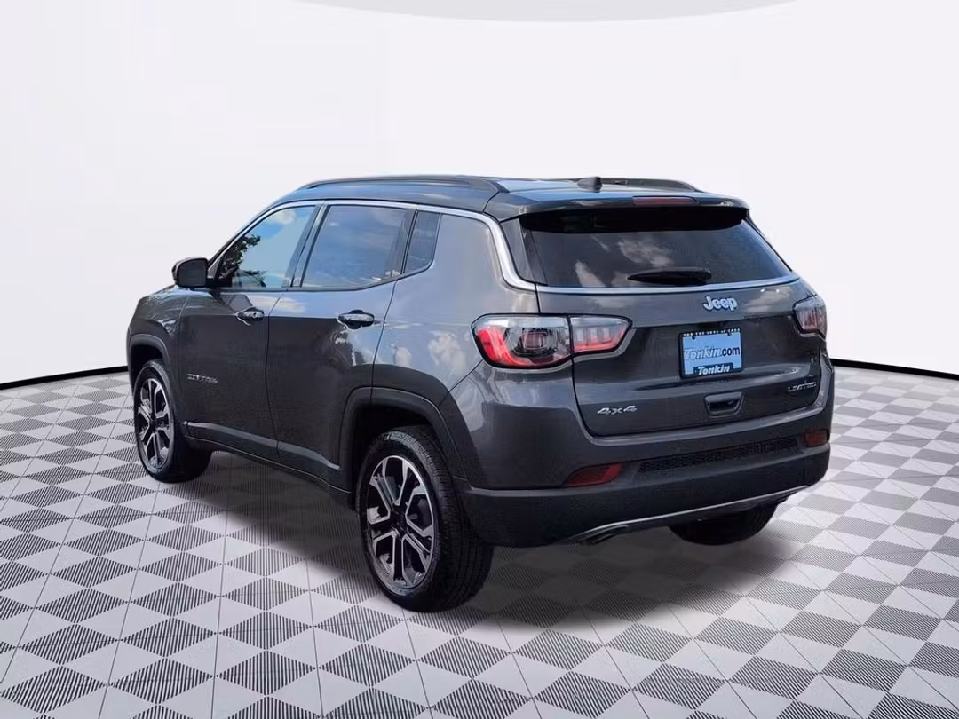 2023 Jeep Compass Limited - Image 3
