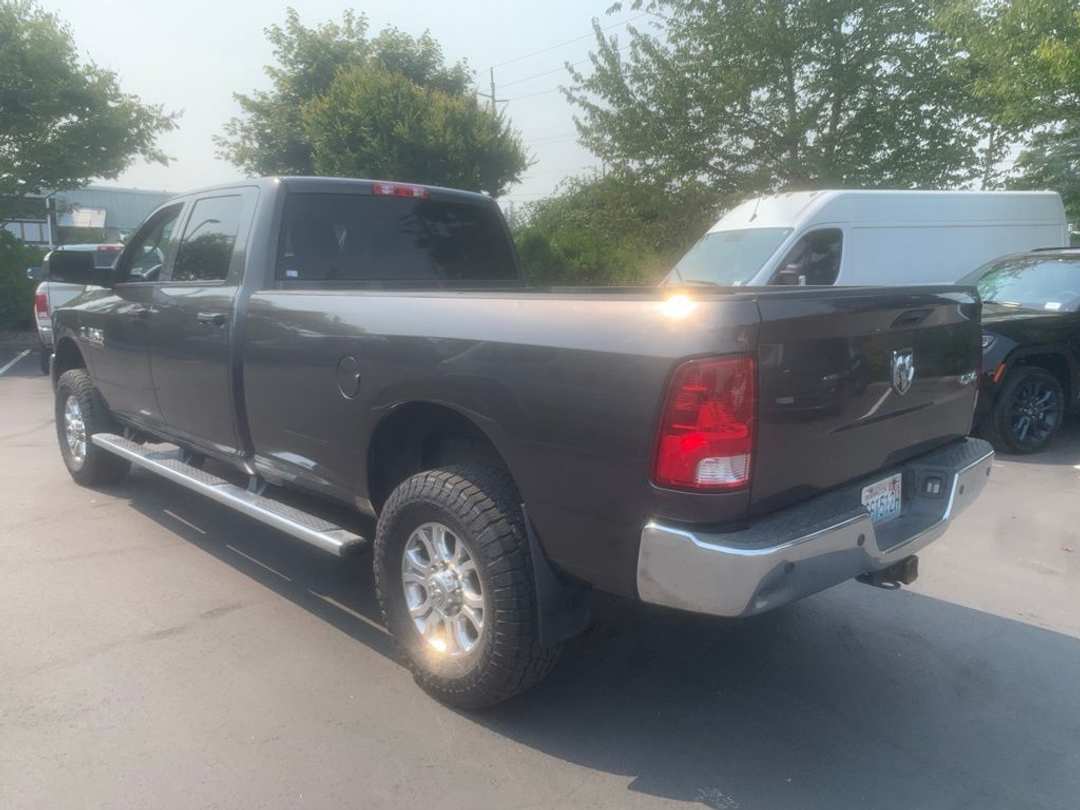 2017 Ram 2500 Tradesman - Image 2