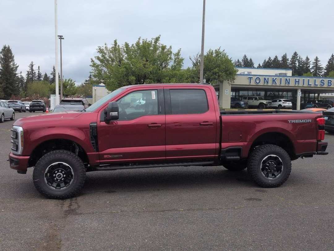2026 Ford F-350Sd Platinum - Image 2