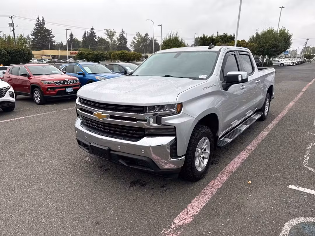 2020 Chevrolet Silverado 1500 LT - Image 3