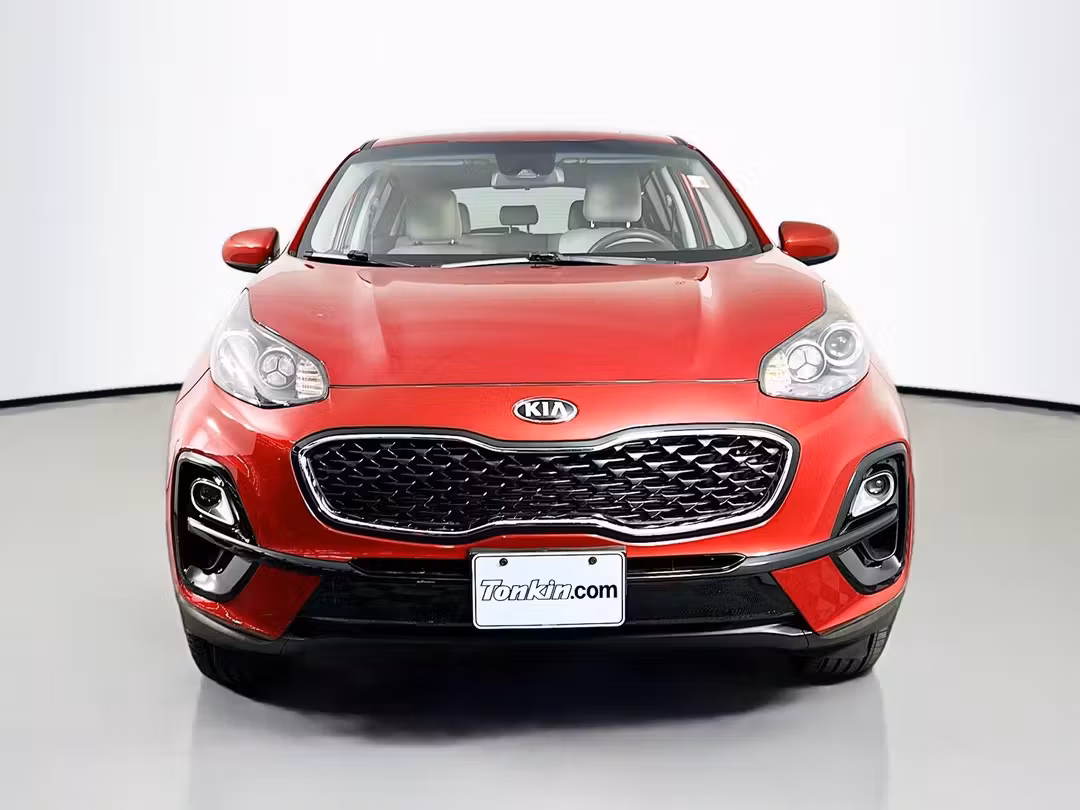 2021 Kia Sportage LX - Image 2