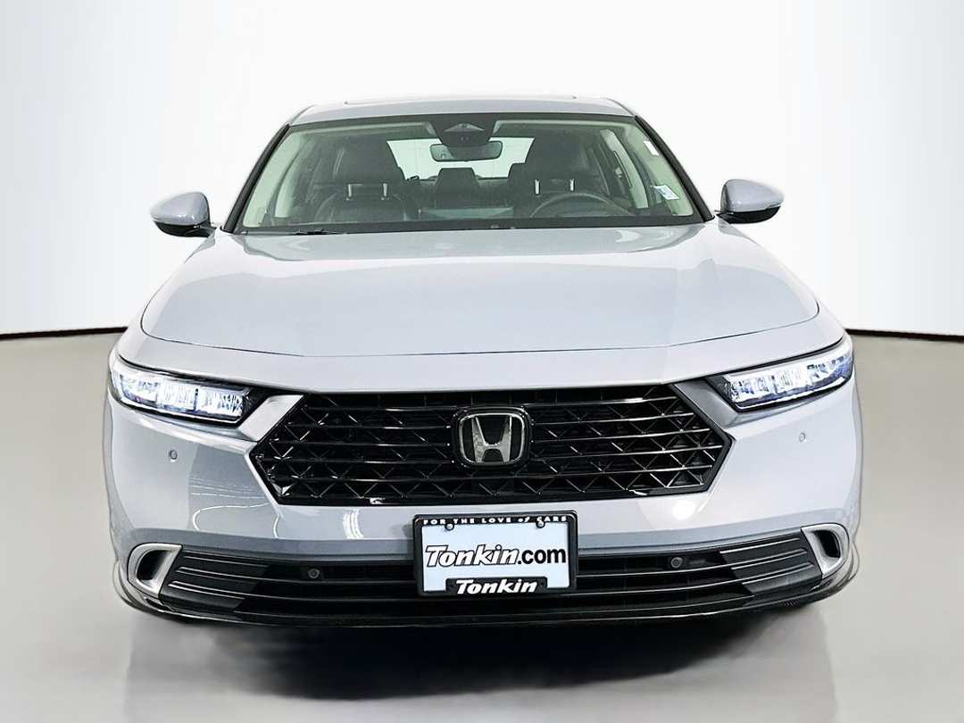 2026 Honda Accord Hybrid Touring - Image 2