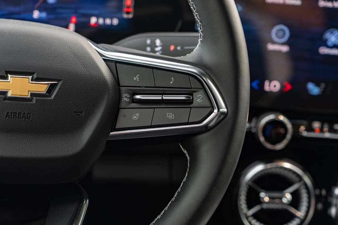 2025 Chevrolet Blazer EV LT - Photo 16
