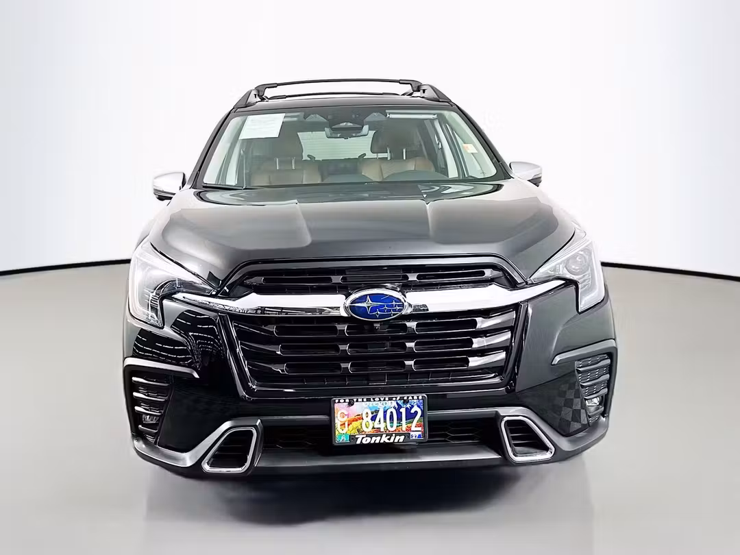 2023 Subaru Ascent Touring - Image 2