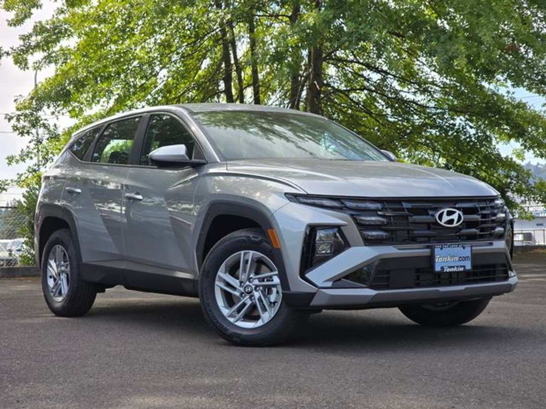 2026 Hyundai Tucson SE - Image 2