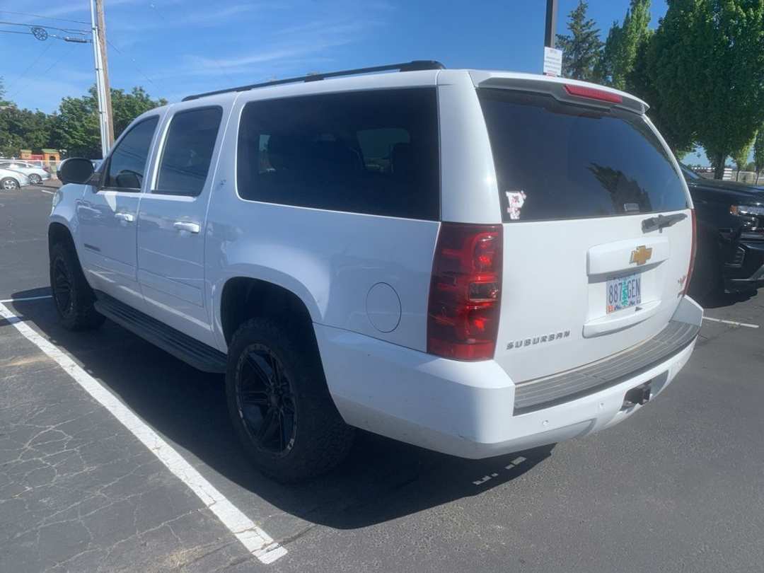2012 Chevrolet Suburban 1500 LT - Image 2