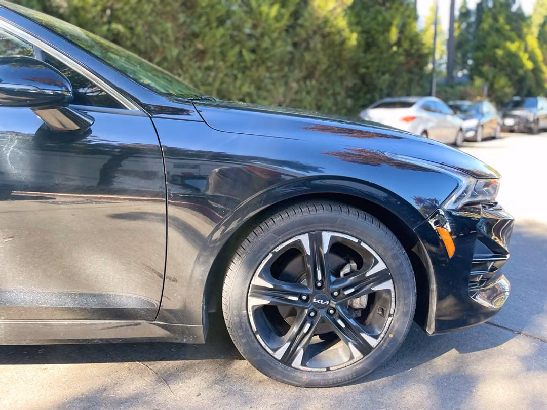 2022 Kia K5 GTLine - Image 2
