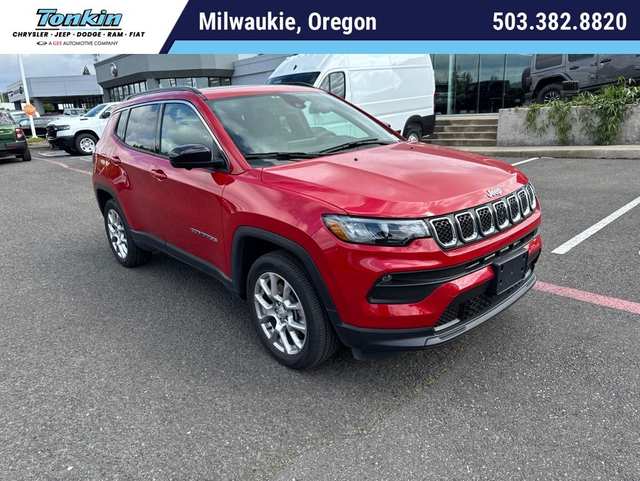 2023 Jeep Compass Latitude Lux
