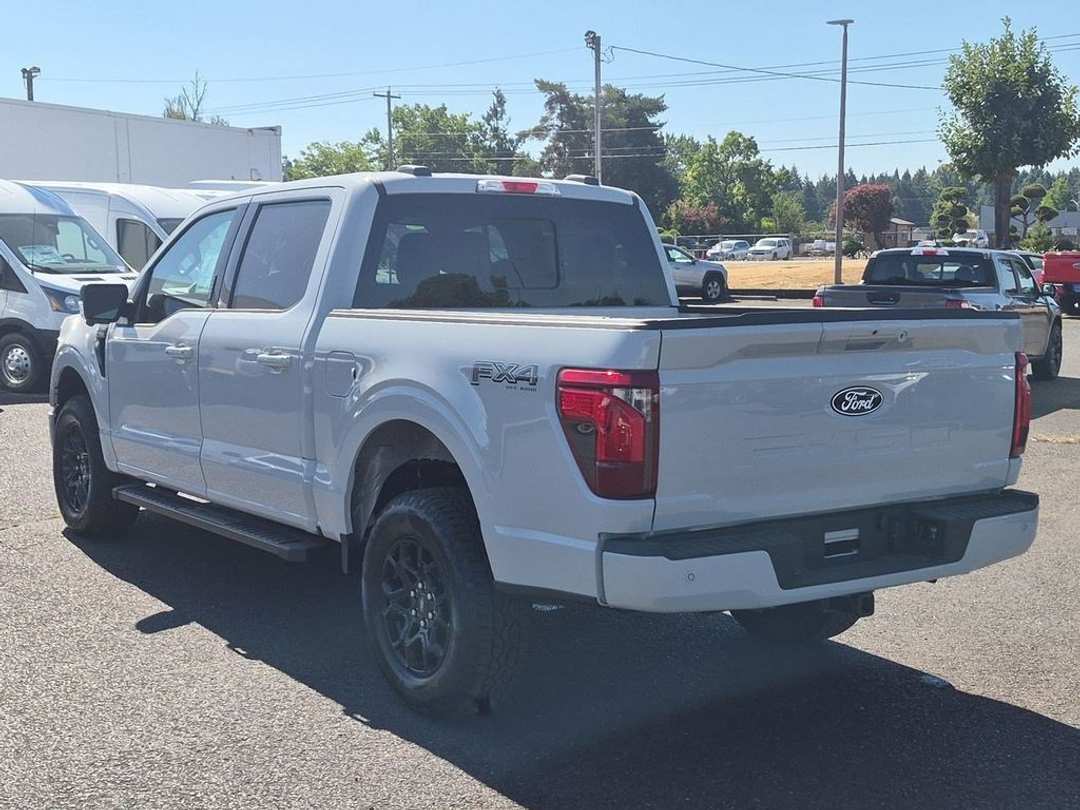 2026 Ford F-150 XLT - Image 3